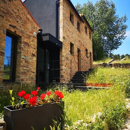 Em Xisto - Casas De Montanha - Casa T1 Góis